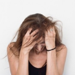 「てきの　くろれきしの　つるぎのまい！　こうげきが　ぐーんと　あがった！」