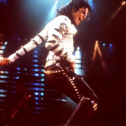 マイケル・ジャクソンがボーカロイドになったらこうなるもようｗｗｗｗｗｗｗｗｗ