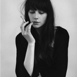 【10枚】美しい白人美女の中でもさらに洗練された美人を鑑賞する記事