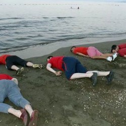 記者「ハゲタカと少女以来の衝撃だ！」　←尾を引く写真であるのは間違いないと思う