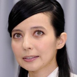 妻帯者のゲスの極みがベッキーを籠絡した模様　←こう書くとベッキーが被害者になるよね