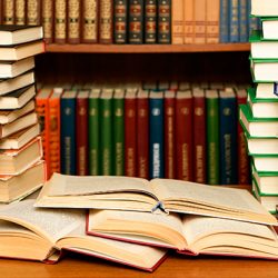 本読め。発信もしろ。続けろ。繋がれ。仕組み化しろ。